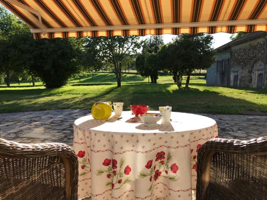 Willa La Jarisse Saint-Martin-de-Fressengeas Zewnętrze zdjęcie